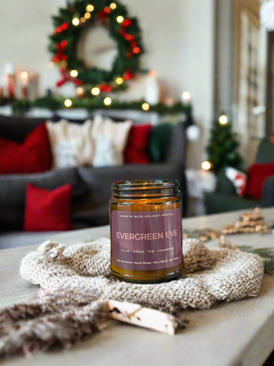 Evergreen Eve 9oz Holiday Candle Oakwyn Wick Candles